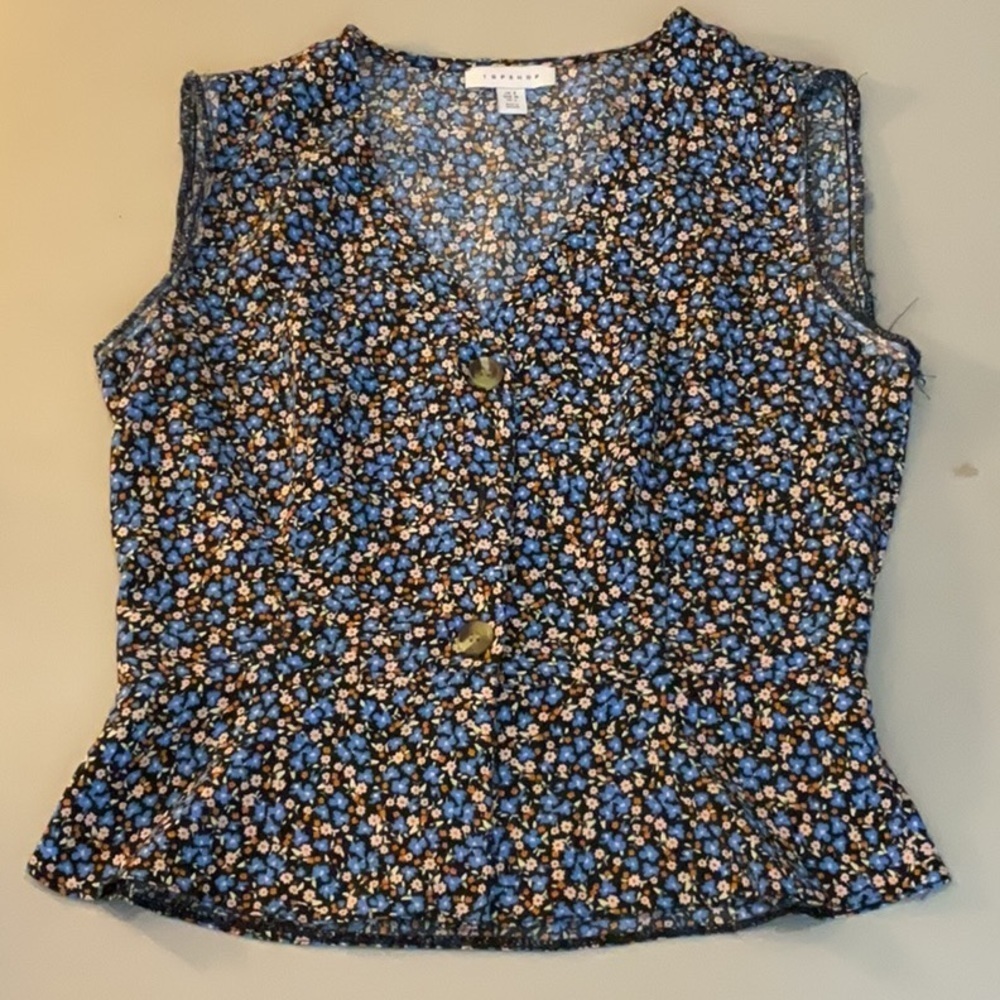 Euc Woman’s Top Shop Sleeveless Shirt